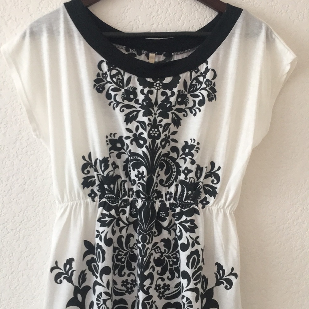 Paisley design top/dress - Picture 2 of 3